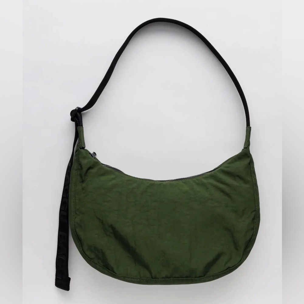 BAGGU Medium Crescent Bag - Bay Laurel